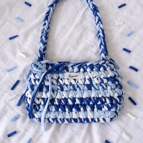 Trio Blue