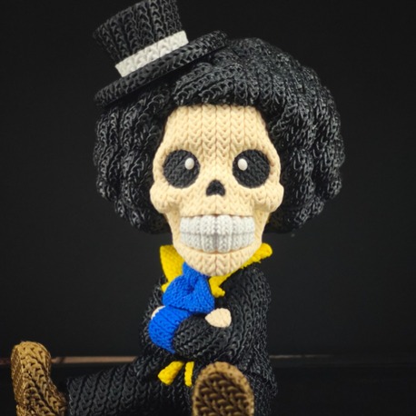 One Piece Örgü Desenli Brook Figürü