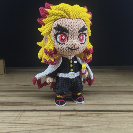 Demon Slayer Örgü Desenli Rengoku Figürü
