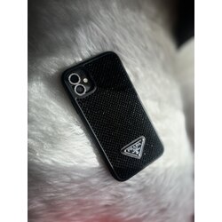 iPhone Prada kılıf 