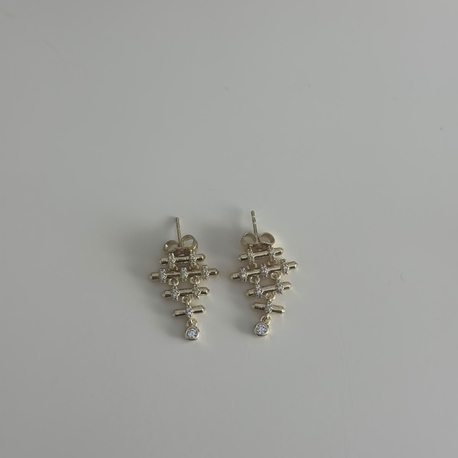 Xuping 14K Taşlı Retro Küpe 