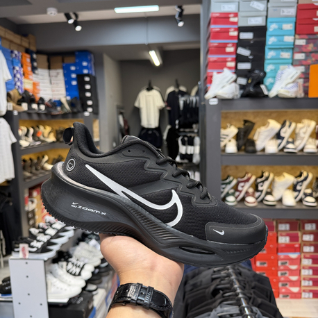 Nike ZoomX Emoji Siyah Beyaz İthal