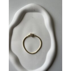 Kalpli taşlı pandora bileklik gold