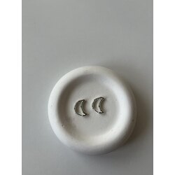 Minimal hilal ay küpe silver