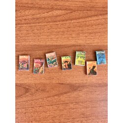 Minyatür Harry Potter kitap serisi (Fiziki Kargo)