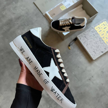 Golden Goose