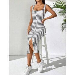 Kadın Düğme Detaylı Yırtmaç Ve Dekolteli Midi Boy Elbise