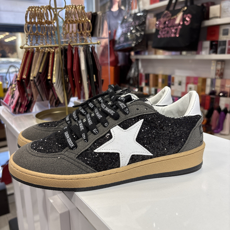 Golden gsee ballstar