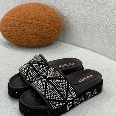Prda taşlı terlik