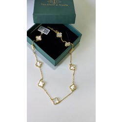 van cleef kolye white