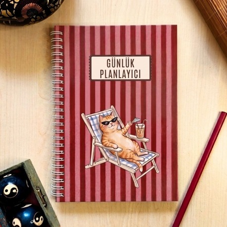 Vacation Cat Günlük Planlayıcılı Not Defteri - Modern Tasarım, Sert Kapaklı