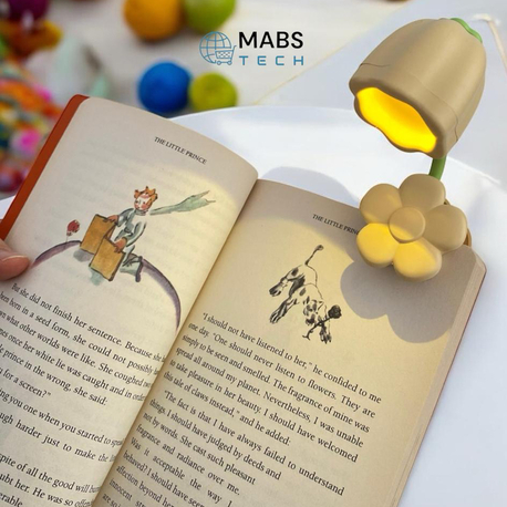 Çiçek Tasarımlı Kitap Okuma Lambası - Kore Tarzı Çok Amaçlı Pilli Mandallı Led Işık