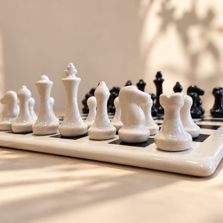 El Yapımı Stoneware Satranç Takımı