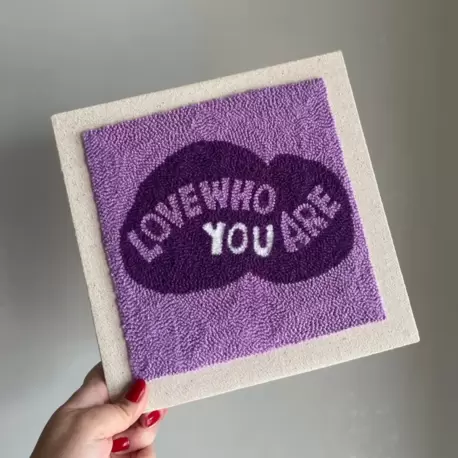 Punch Nakış İşlemeli, MDF Kapama, Motivasyon Yazı Desenli Duvar Panosu, 25x25