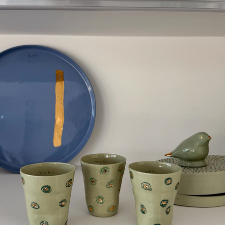 Porcelain cup