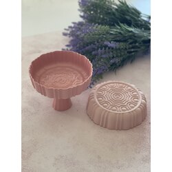 porcelain tableware