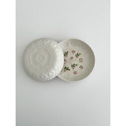 Porcelain plate 