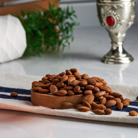 Gün Kurusu Kayısı Çekirdeği 500 Gr
