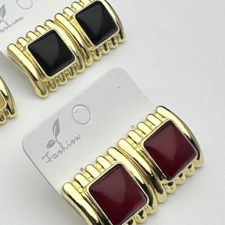 Mango model ızgaralı kare küpe