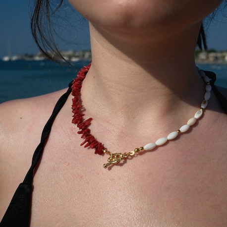 Doğal Mercan ve Sedef Shella Kolye 