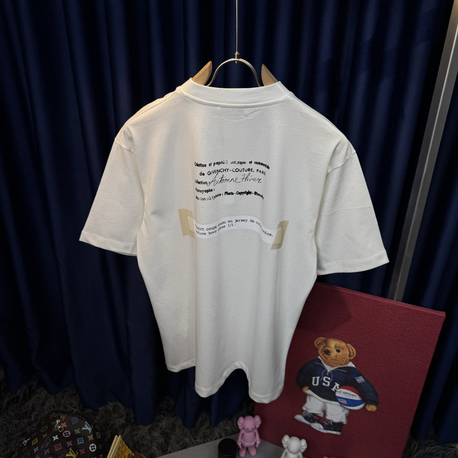 Gıvenchy Paris Premium T-Shirt (Sırt Detaylı)