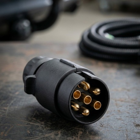 Karavan ve Römork 7 Pin Elektrik Fişi