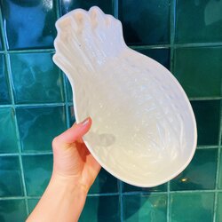 1940s Delft Porcelain Vintage Cake Mold 