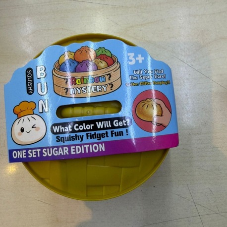 Squıshy Bun Rainbow Mystery