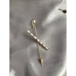Ear hook 1