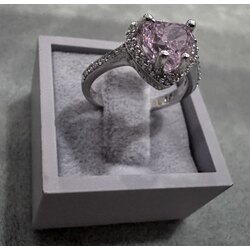 Ice Cut Rose Love Ring