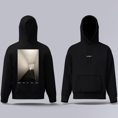 uzun ve üzgün tuvalet hoodie