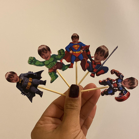 Kişiye Özel Süper Kahraman Cupcake Süsü