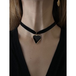 Black Heart Choker