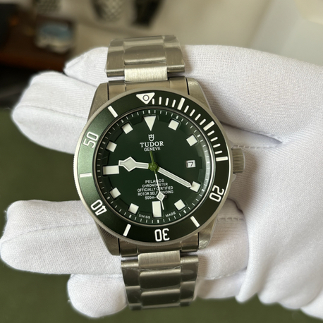 Tudor Pelagos Yeşil