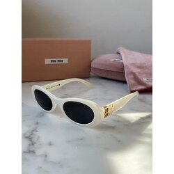 Miu Miu WHT