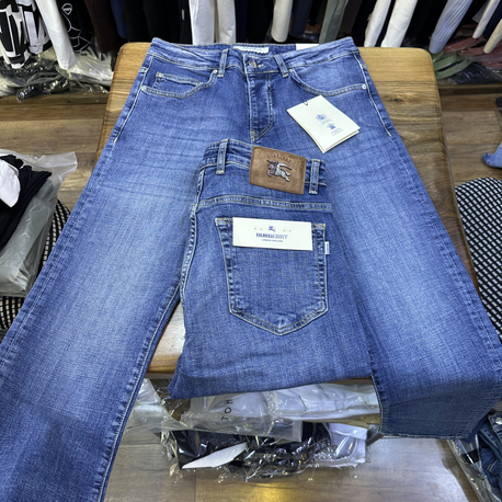 BURBERY İTHAL KOT PANTOLON 