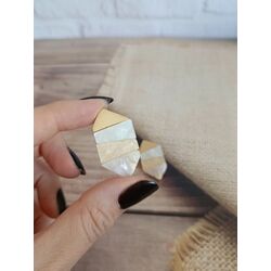 Yamuk Bej Gold Küpe
