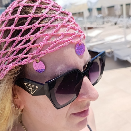 Pullu Açık Pembe File Bere