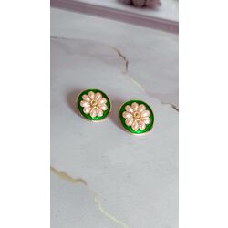 Yeşil Mineli İnci Çiçek Detaylı Küpe