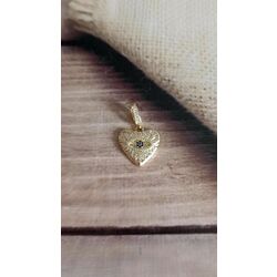 Göz Detaylı Kalp Charm