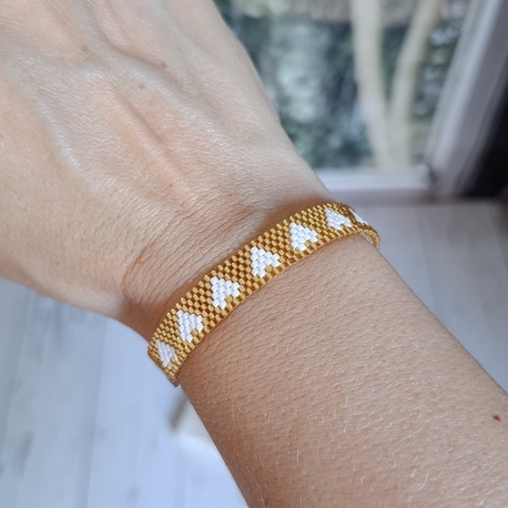 Beyaz Kalpli Gold Miyuki Bileklik
