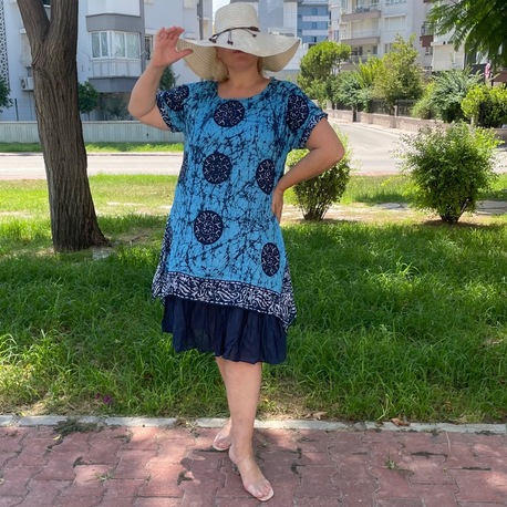 Açık Mavi Siyah Motifli Cift Kat Tülbent Elbise