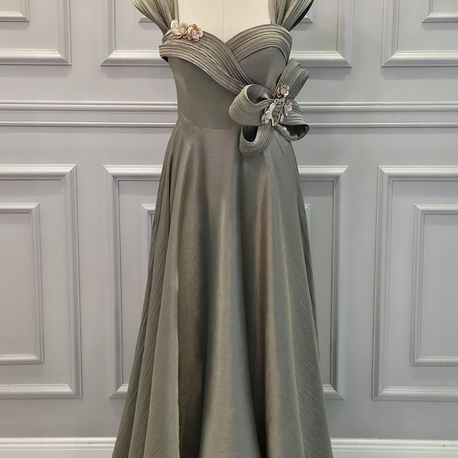 MOR SPOSA ÇİÇEK DETAYLI GECE ELBİSESİ