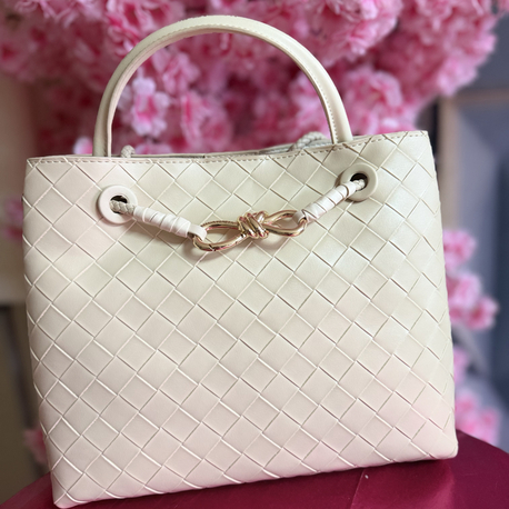 BOTTEGA VENETA (sadelik )