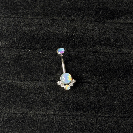 Göbek piercing