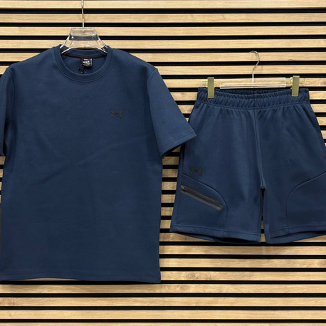 Under Armour / Lacivert 