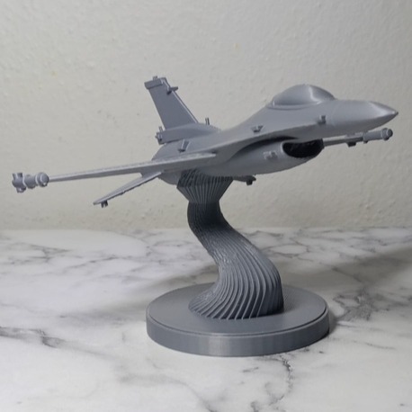 F-16 Savaş Uçağı Maketi