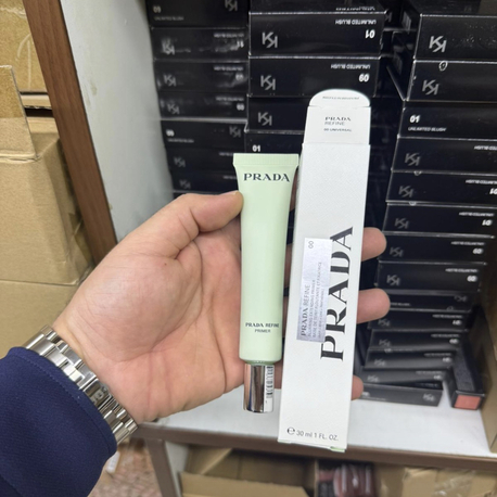 PRADA MAKYAJ BAZI