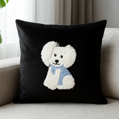Fluffy Friend Kırlent Kılıfı Köpek Desenli