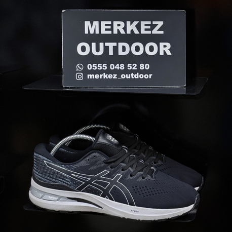 ASICS GEL-KAYANO 28 